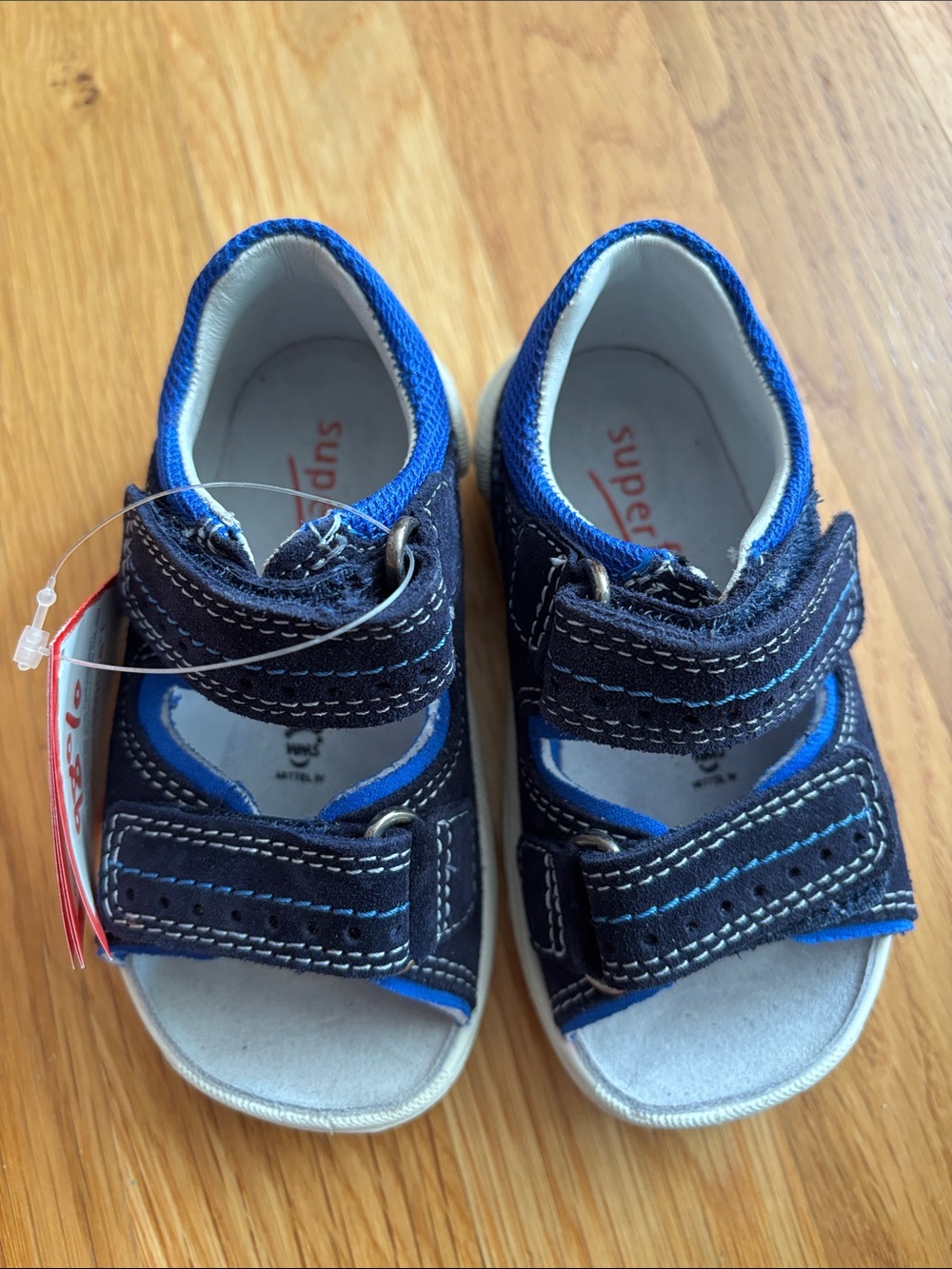 Size 5-6 NWT Toddler Superfit Sandals - Picture 2 of 10